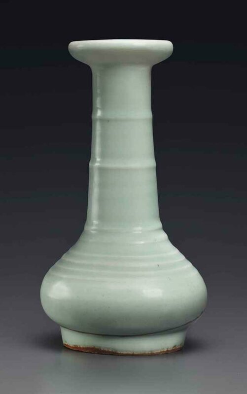 A rare Longquan celadon 'bamboo' vase, xianwenping, Southern Song dynasty, 12th-13th century