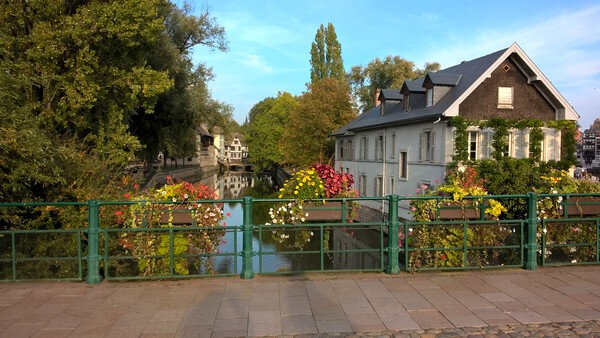 20181009 Strasbourg la petite France vue d'un pont 02