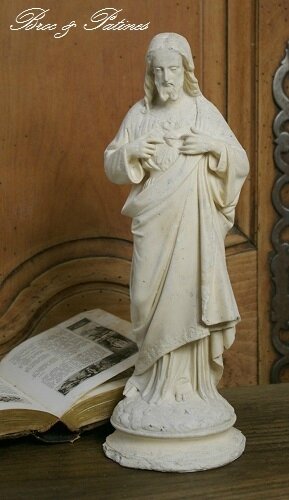 statue sacre coeur