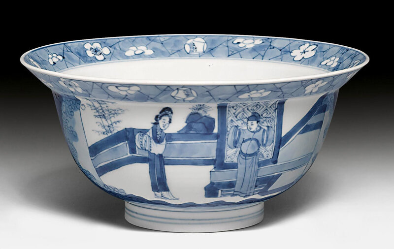 A blue and white klapmuts bowl, Kangxi mark and of the period (1662-1722)