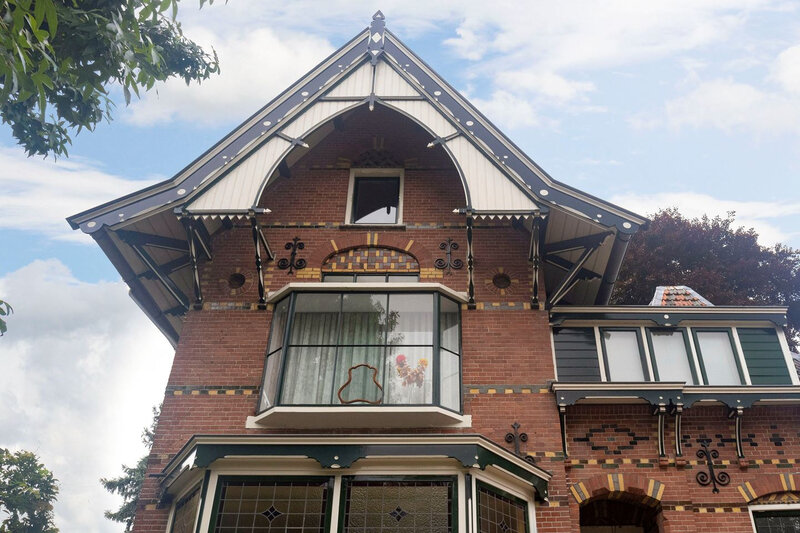 VISITE HOLLANDAISE 250 briques maison de maitre arrier sensass (34)
