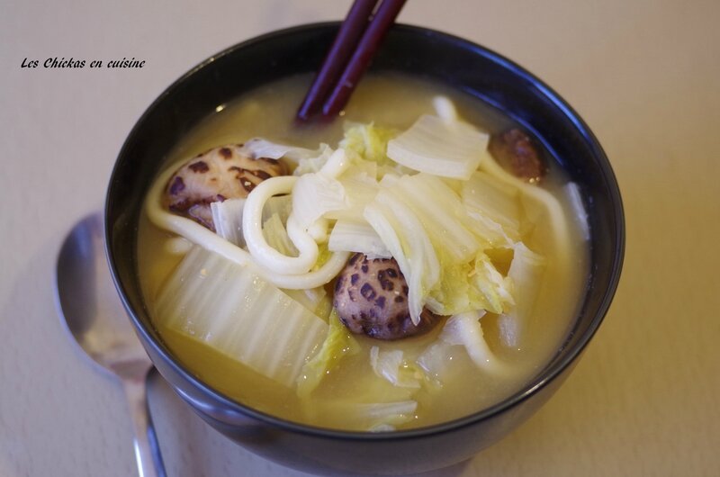 Soupe de nouille udon-chou chinois-shitake-miso (1)