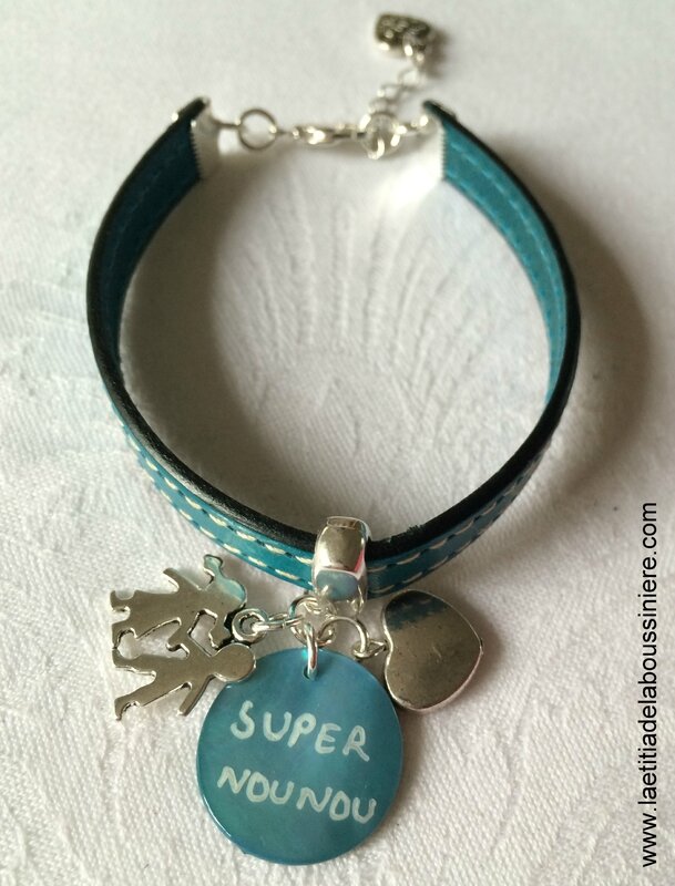 Bracelet de Super Nounou (turquoise) - 22 €