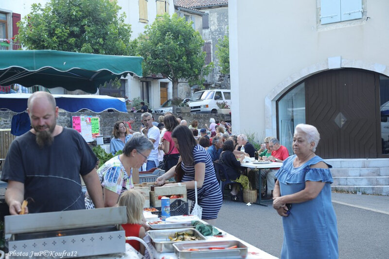 Photos JMP©Koufra 12 - Cornus - Marché de Pays - Dany Musette - 11072019 - 0014